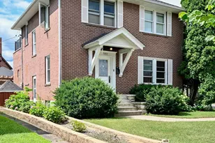 551 E 5th St, Winona, MN 55987 - Photo 2