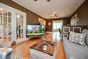 551 E 5th St, Winona, MN 55987 - Photo 10