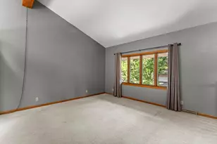 17595 Italy Ct, Lakeville, MN 55044 - Photo 8