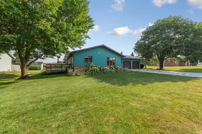 400 Beverly Street, Wanamingo, MN 55983 - Photo 4