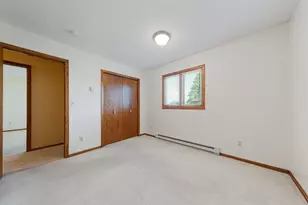 400 Beverly St, Wanamingo, MN 55983 - Photo 28