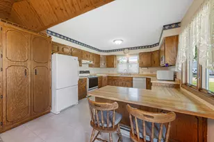 400 Beverly St, Wanamingo, MN 55983 - Photo 16