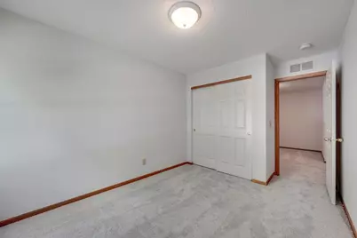 966 Princeton Avenue, Shakopee, MN 55379 - Photo 40