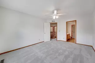 966 Princeton Ave, Shakopee, MN 55379 - Photo 22