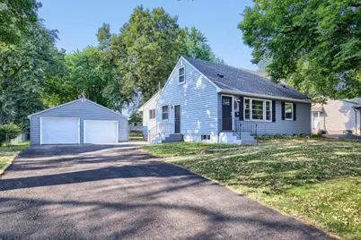 3694 Upper 73rd Street E, Inver Grove Heights, MN 55076 - Photo 2