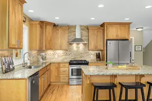 1636 Saunders Ave, Saint Paul, MN 55116 - Photo 14