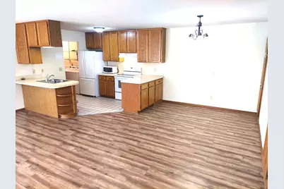 116 Rockford Avenue E, Delano, MN 55328 - Photo 2