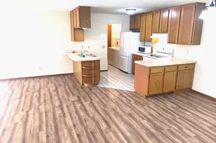 116 Rockford Ave E, Delano, MN 55328 - Photo 4