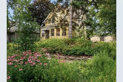 1006 Cromwell Avenue, Saint Paul, MN 55114 - Photo 2