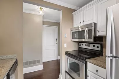 596 Summit Avenue #596-3, Saint Paul, MN 55102 - Photo 16
