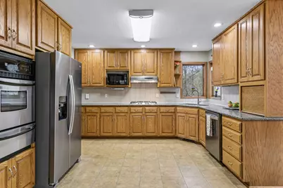230 Plainview Drive, River Falls, WI 54022 - Photo 62