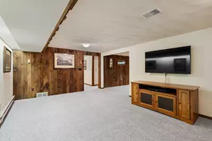 520 Young Dr, Owatonna, MN 55060 - Photo 24