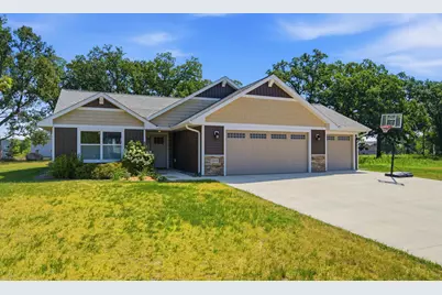 23074 27th Avenue, Saint Augusta, MN 56301 - Photo 2