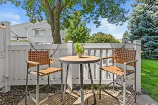 6256 158th St W, Apple Valley, MN 55124 - Photo 28