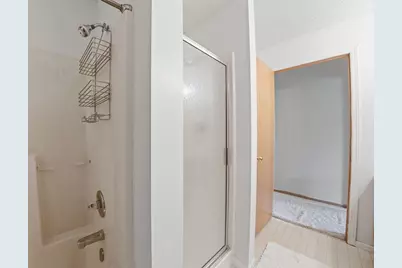 7857 Hemingway Avenue S, Cottage Grove, MN 55016 - Photo 14