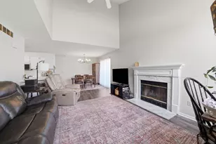 7857 Hemingway Ave S, Cottage Grove, MN 55016 - Photo 2