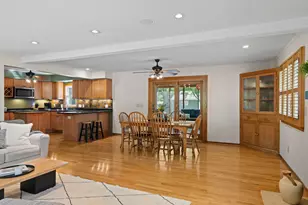 2750 Oxford St N, Roseville, MN 55113 - Photo 14