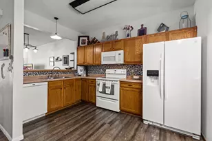 1773 Grove Dr, Shakopee, MN 55379 - Photo 20