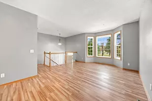 560 Huset Parkway NE, Columbia Heights, MN 55421 - Photo 6