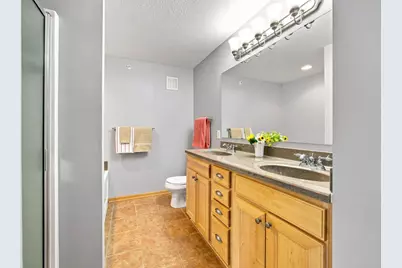 560 Huset Parkway NE, Columbia Heights, MN 55421 - Photo 22