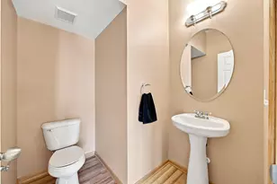 560 Huset Parkway NE, Columbia Heights, MN 55421 - Photo 8