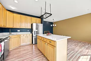 560 Huset Parkway NE, Columbia Heights, MN 55421 - Photo 18