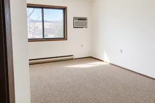 110 1st St N, Evansville, MN 56339 - Photo 2