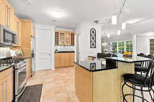 10776 Falling Water Ln, Woodbury, MN 55129 - Photo 4