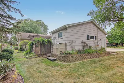 1912 Simpson Street, Falcon Heights, MN 55113 - Photo 22