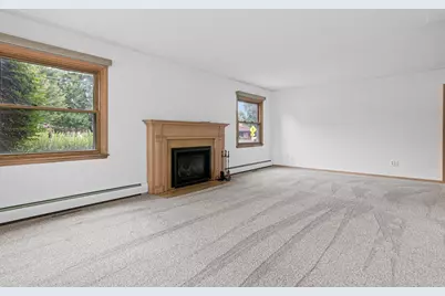 1912 Simpson Street, Falcon Heights, MN 55113 - Photo 2