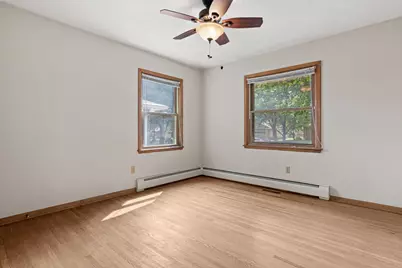 1912 Simpson Street, Falcon Heights, MN 55113 - Photo 8