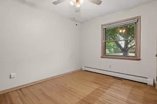 1912 Simpson St, Falcon Heights, MN 55113 - Photo 12