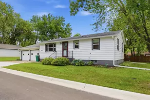 613 Frank Street NW, Silver Lake, MN 55381 - Photo 4