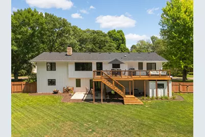 2615 Garland Lane N, Plymouth, MN 55447 - Photo 2