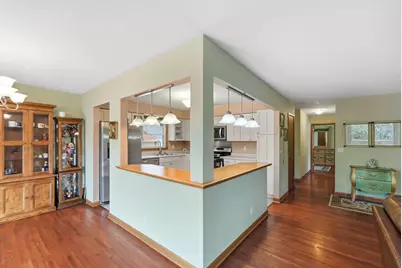 4636 Heritage Hills Drive, Bloomington, MN 55437 - Photo 16