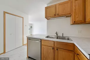 11240 Providence Ln, Eden Prairie, MN 55344 - Photo 14