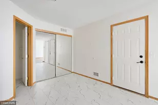 11240 Providence Ln, Eden Prairie, MN 55344 - Photo 12