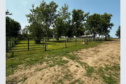 12737 375th Street, North Branch, MN 55056 - Photo 38