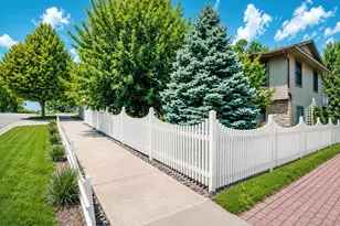 715 36th St SW, Rochester, MN 55902 - Photo 48