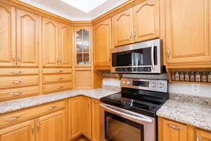 715 36th St SW, Rochester, MN 55902 - Photo 8