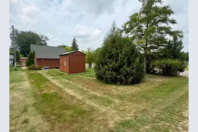 401 S 7th Street, Olivia, MN 56277 - Photo 22
