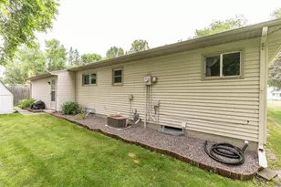1219 N Lake St, Fergus Falls, MN 56537 - Photo 10
