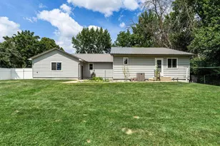 1429 Rice Lk St, Owatonna, MN 55060 - Photo 30