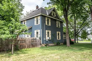 300 7th St, Farmington, MN 55024 - Photo 2