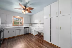 224 2nd Ave SE, Pipestone, MN 56164 - Photo 18