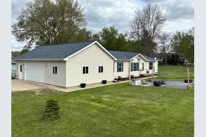 2200 Eunice Drive, Albert Lea, MN 56007 - Photo 2