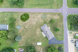 716 W River St, Waterville, MN 56096 - Photo 54