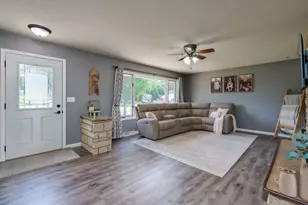716 W River St, Waterville, MN 56096 - Photo 4