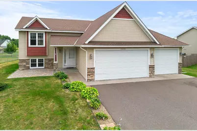 1026 Roosevelt Street S, Cambridge, MN 55008 - Photo 14