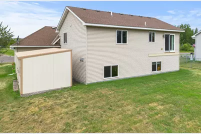 1026 Roosevelt Street S, Cambridge, MN 55008 - Photo 52